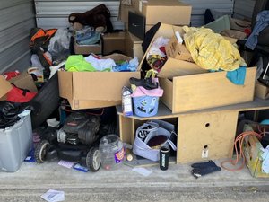 10 x 10 storage unit in Ocala, FL