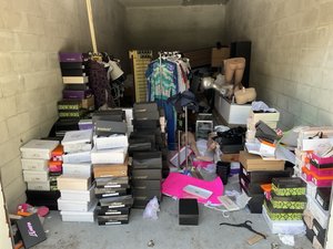 10 x 25 storage unit in Ocala, FL
