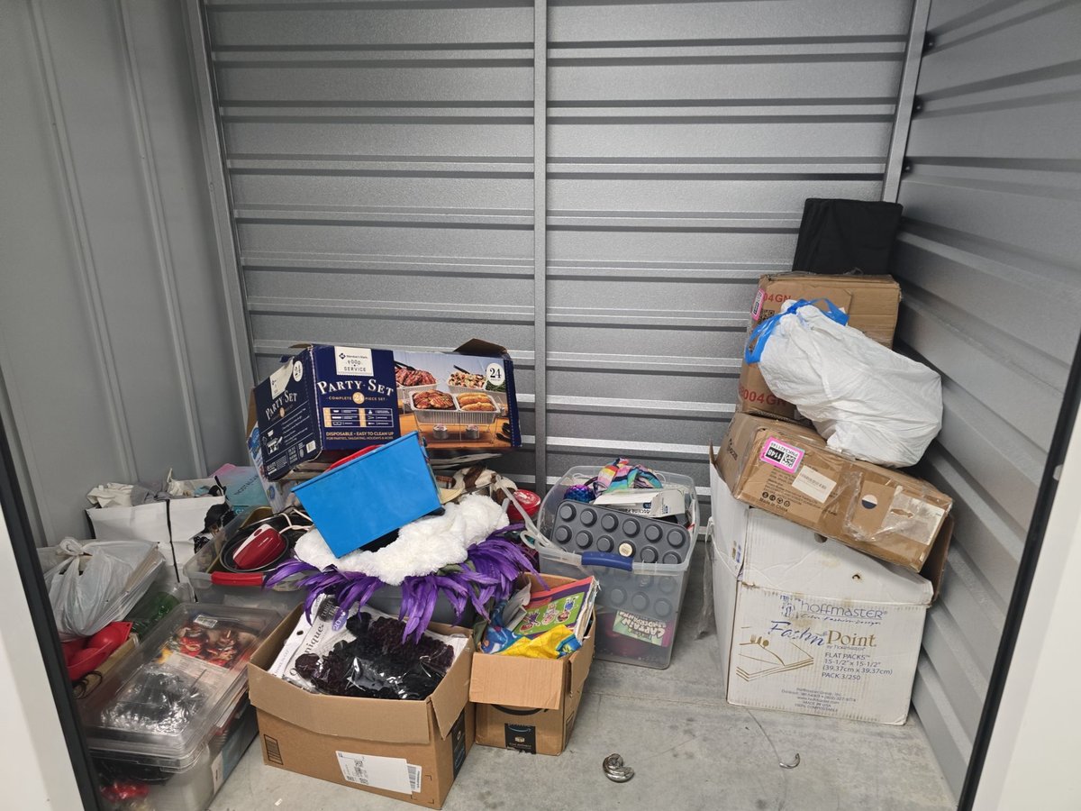 6 x 5 storage unit in Hamilton, OH