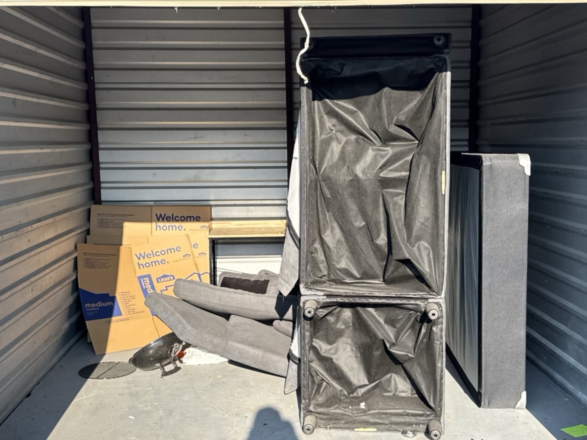10 x 10 storage unit in Ocala, FL