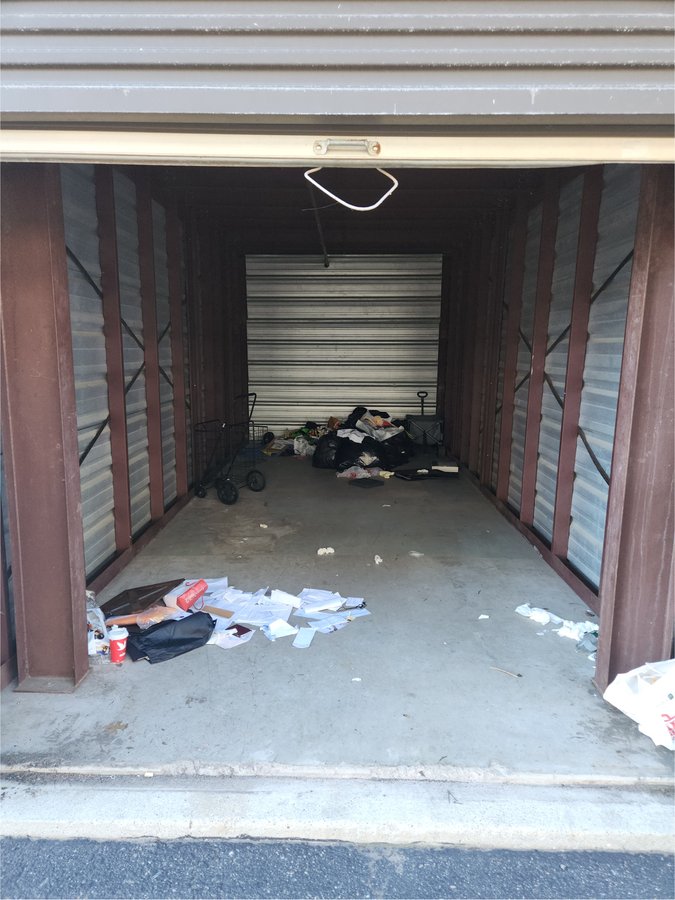 10 x 25 storage unit in Clifton, NJ