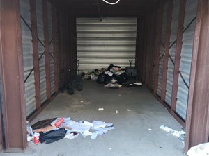 10 x 25 storage unit in Clifton, NJ
