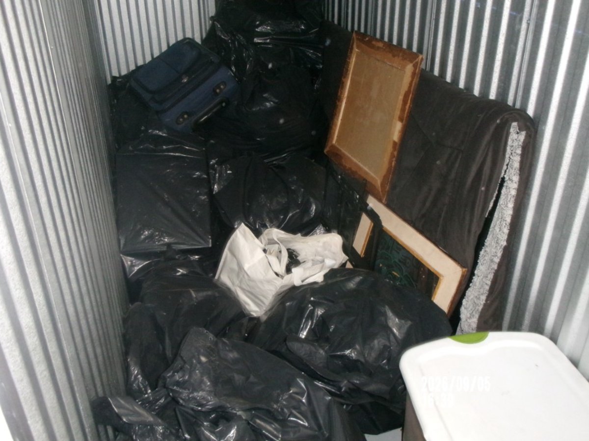 5 x 8 storage unit in Brooklyn, NY
