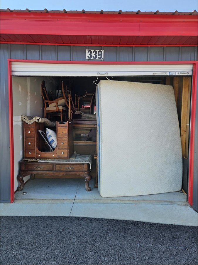 10 x 20 storage unit in Springfield, MO