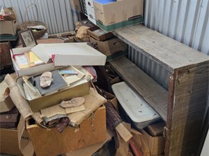 10 x 8 storage unit in Pittsburgh, PA