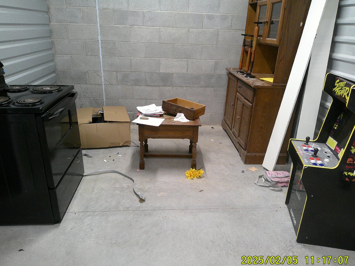 10 x 10 storage unit in Delaware, OH