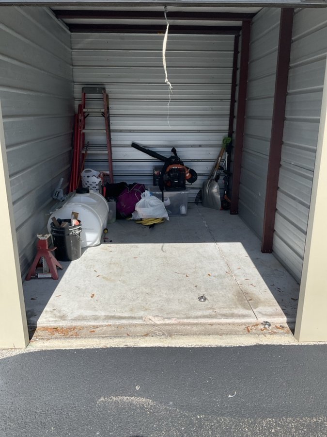 8 x 12 storage unit in Ocala, FL