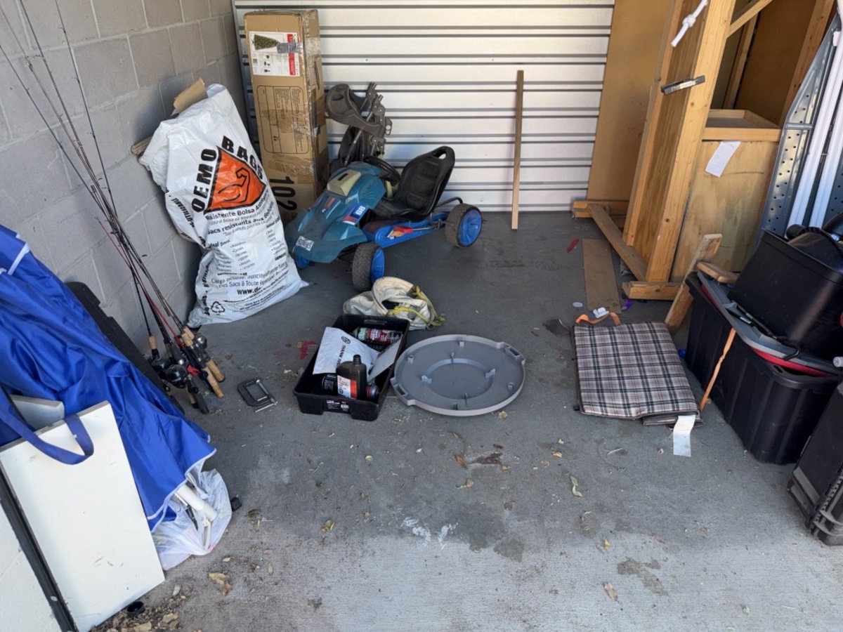 10 x 10 storage unit in Gilbert, AZ