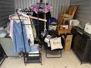 10 x 10 storage unit in Ocala, FL