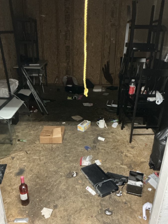 10 x 15 storage unit in Las Vegas, NV