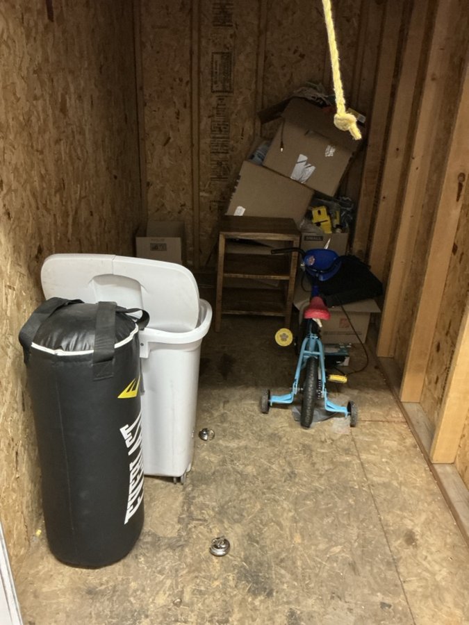 5 x 10 storage unit in Las Vegas, NV