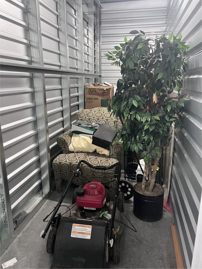 5 x 15 storage unit in Denver, CO