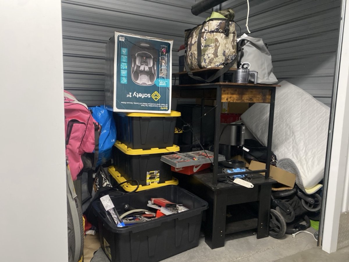 10 x 15 storage unit in Surprise, AZ