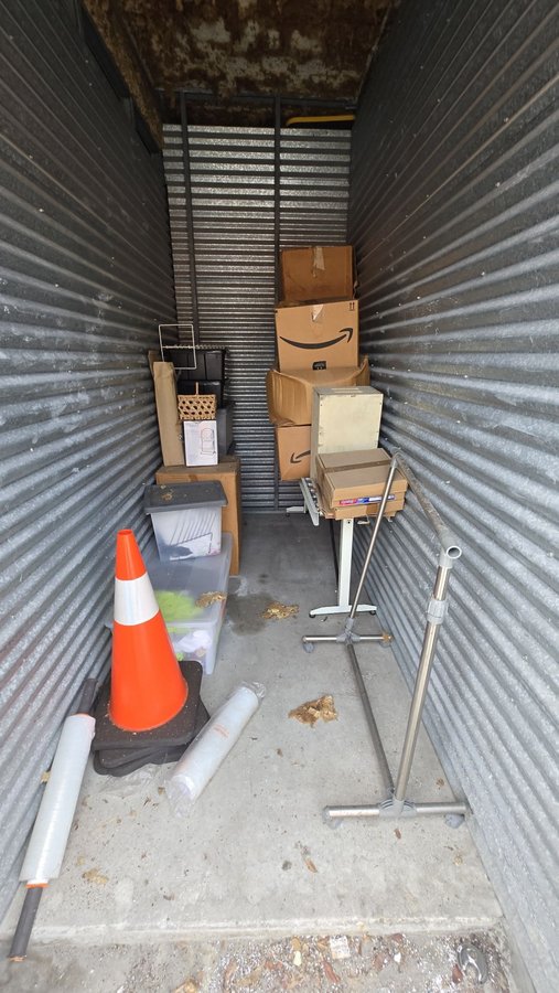 5 x 10 storage unit in Aventura, FL