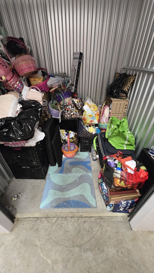 5 x 5 storage unit in Aventura, FL