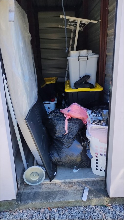 10 x 5 storage unit in Columbia, SC