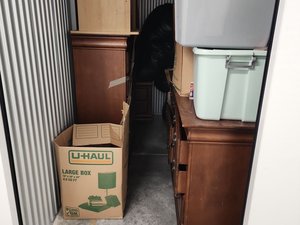 5 x 10 storage unit in Providence, RI
