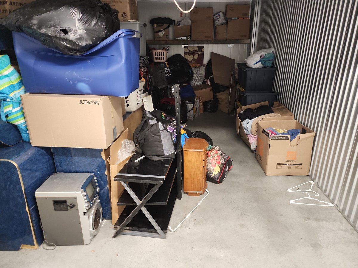 10 x 18 storage unit in Providence, RI