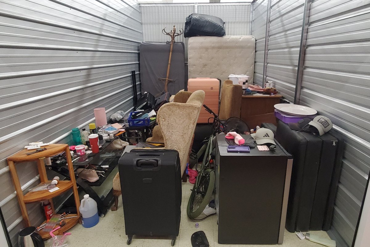 10 x 15 storage unit in Yakima, WA