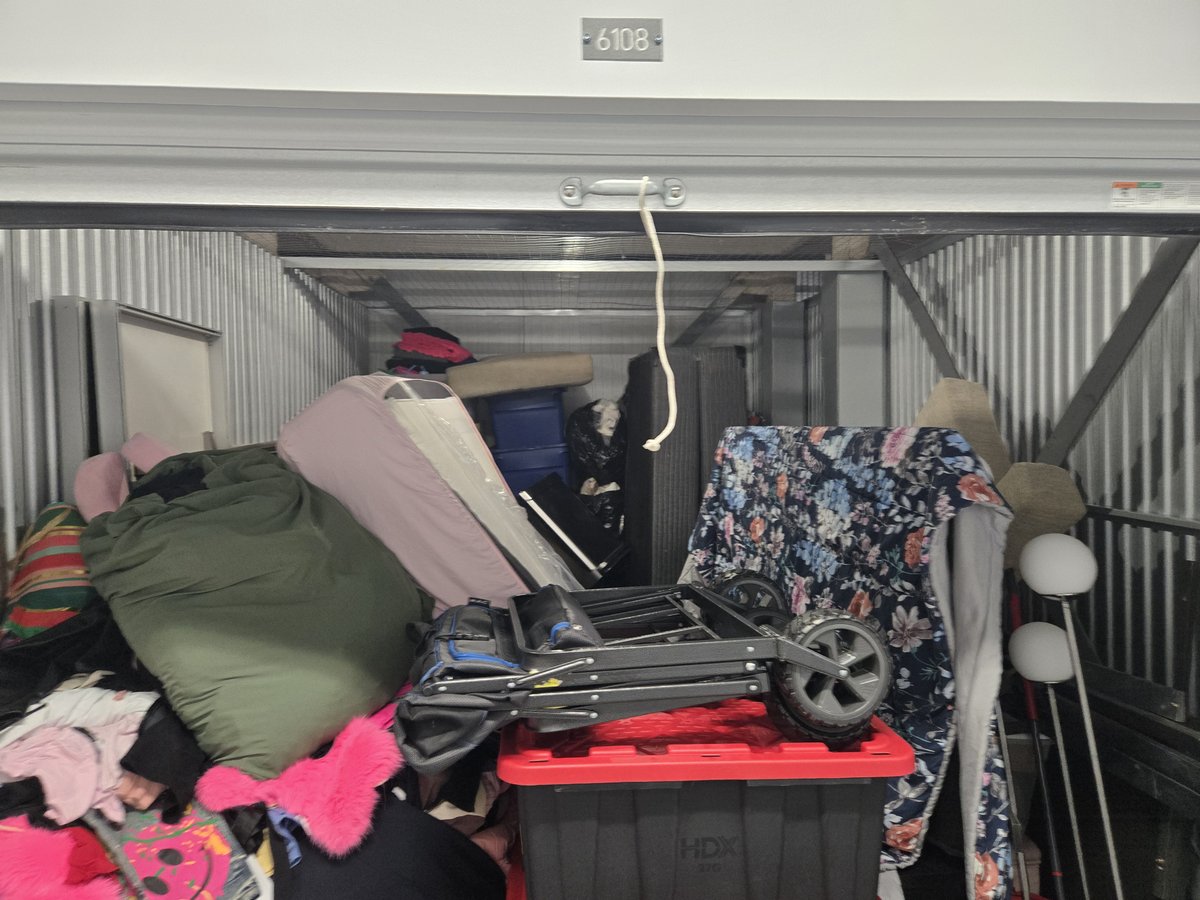10 x 16 storage unit in College Park, MD
