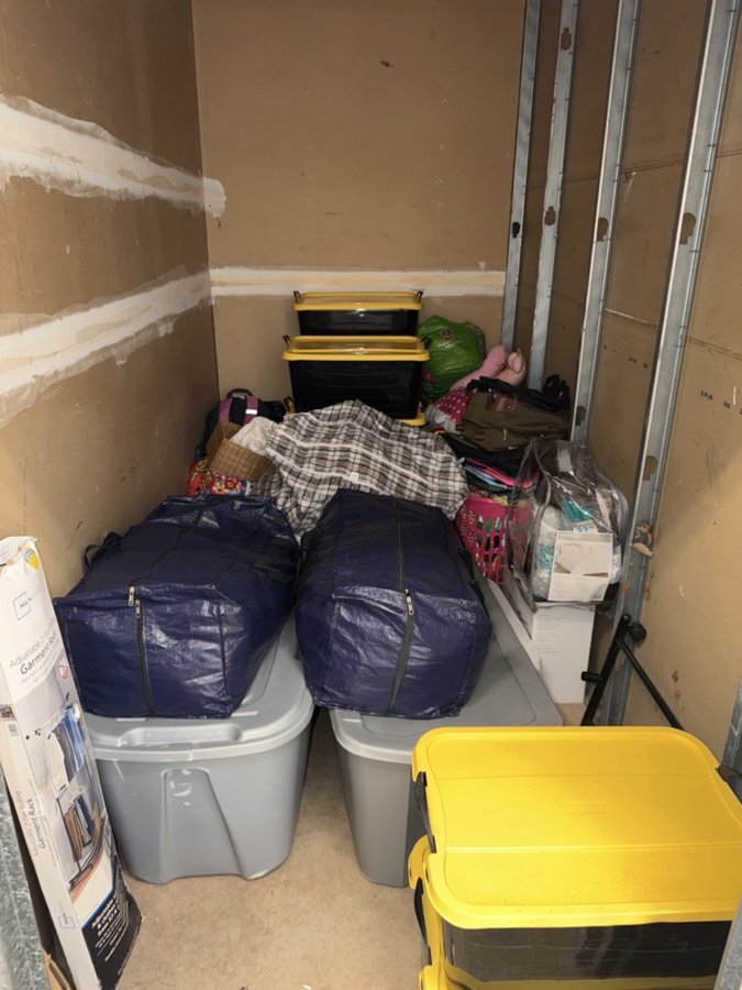 5 x 10 storage unit in Herndon, VA