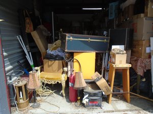 10 x 15 storage unit in Ridgewood, NY