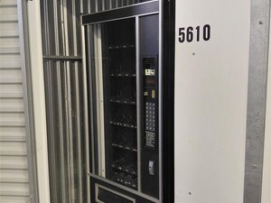 5 x 5 unit in Miami