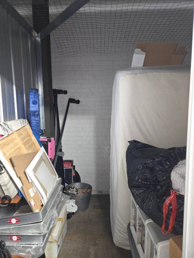 10 x 8 storage unit in Chicago, IL