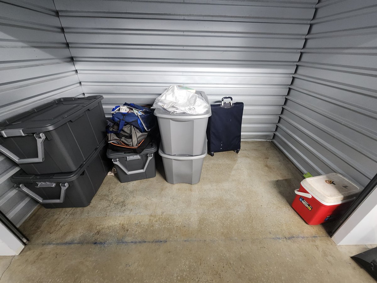 5 x 10 storage unit in Rochester, NY