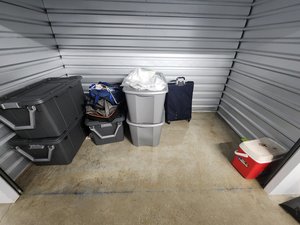 5 x 10 storage unit in Rochester, NY