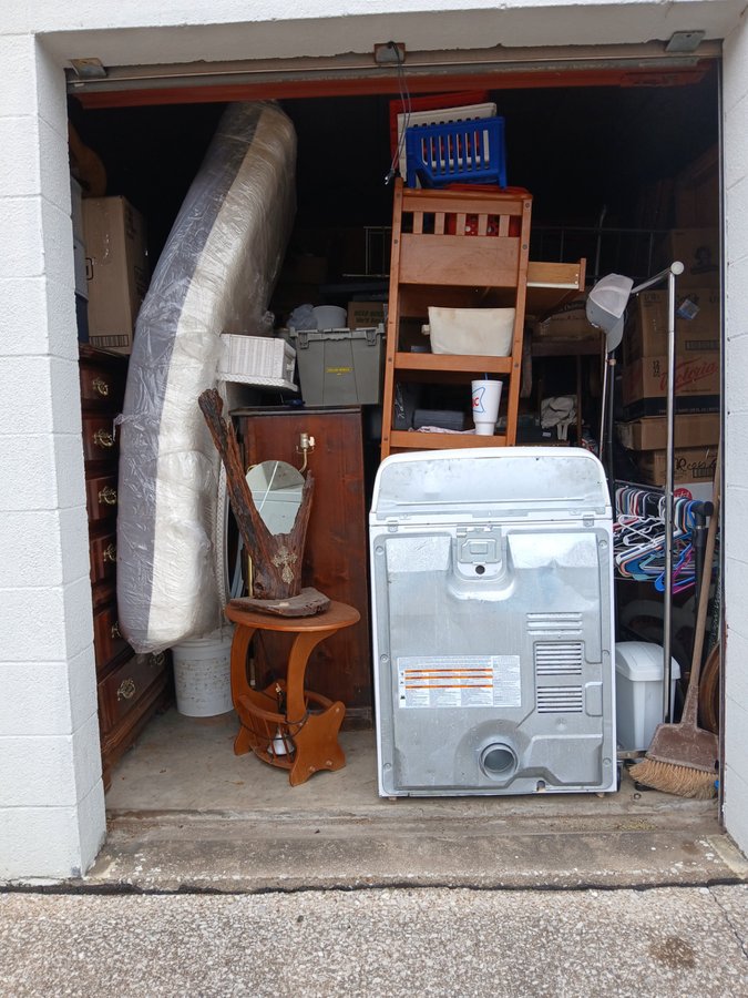10 x 10 storage unit in Springfield, MO