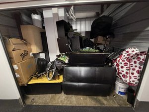 8 x 10 storage unit in Brooklyn, NY