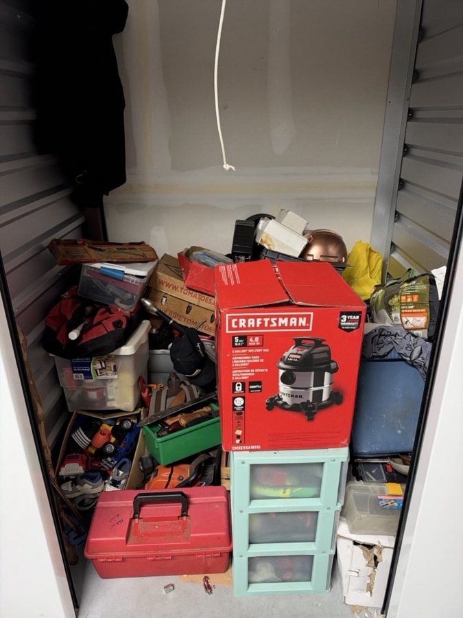 5 x 5 storage unit in Ocala, FL