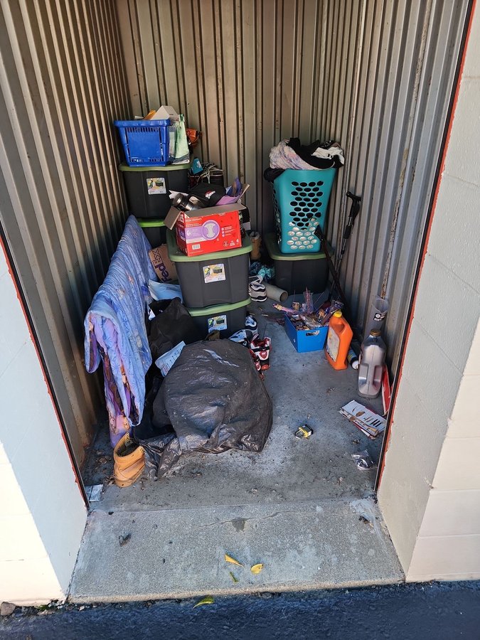 5 x 10 storage unit in Cranston, RI