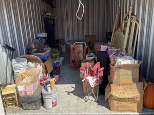 10 x 20 storage unit in Ocala, FL