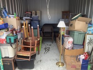 10 x 15 storage unit in Ocala, FL