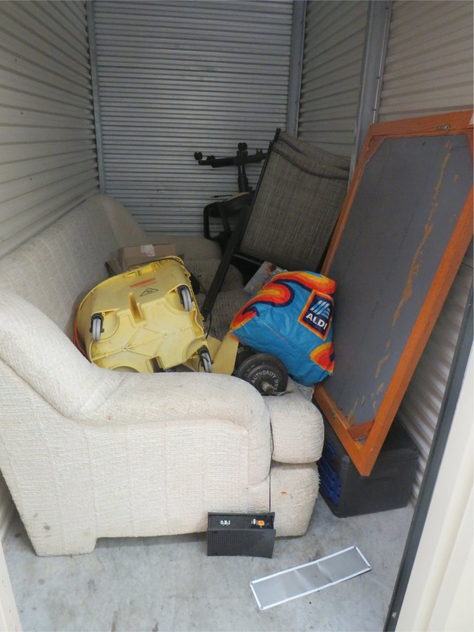 5 x 10 storage unit in Spanish Lake, MO