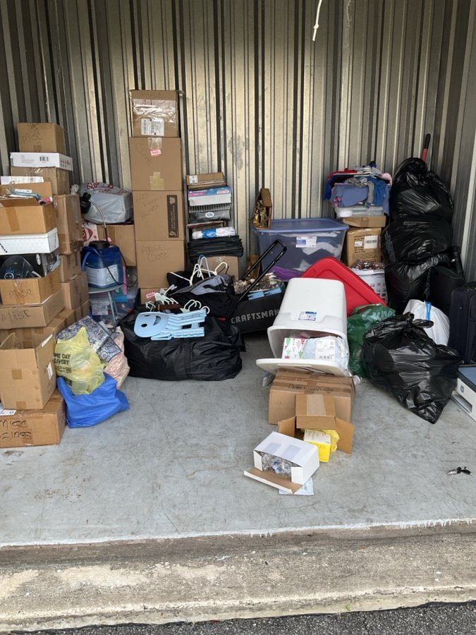 10 x 10 storage unit in Ocala, FL