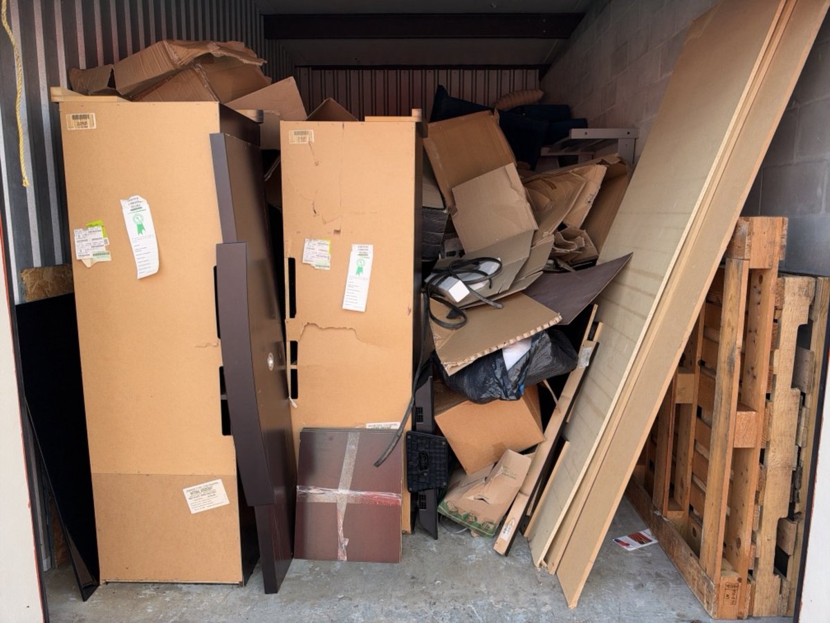 10 x 20 storage unit in Ocala, FL