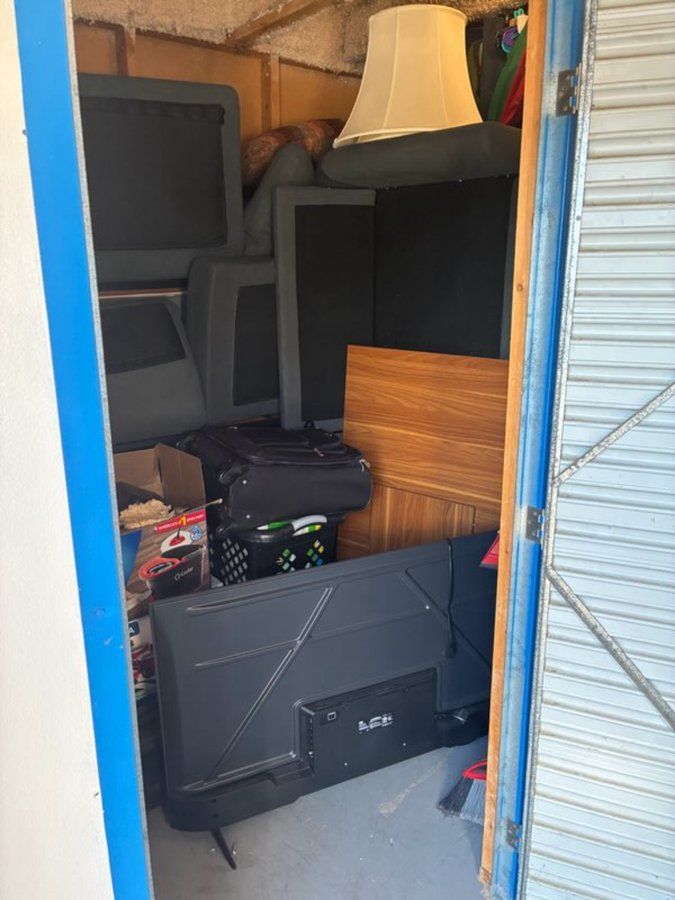 10 x 10 storage unit in Snellville, GA