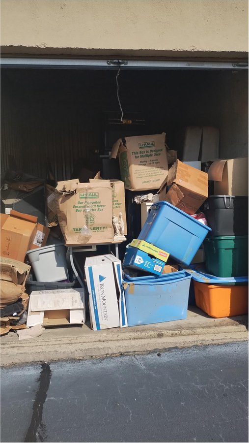 10 x 12 storage unit in Columbia, SC
