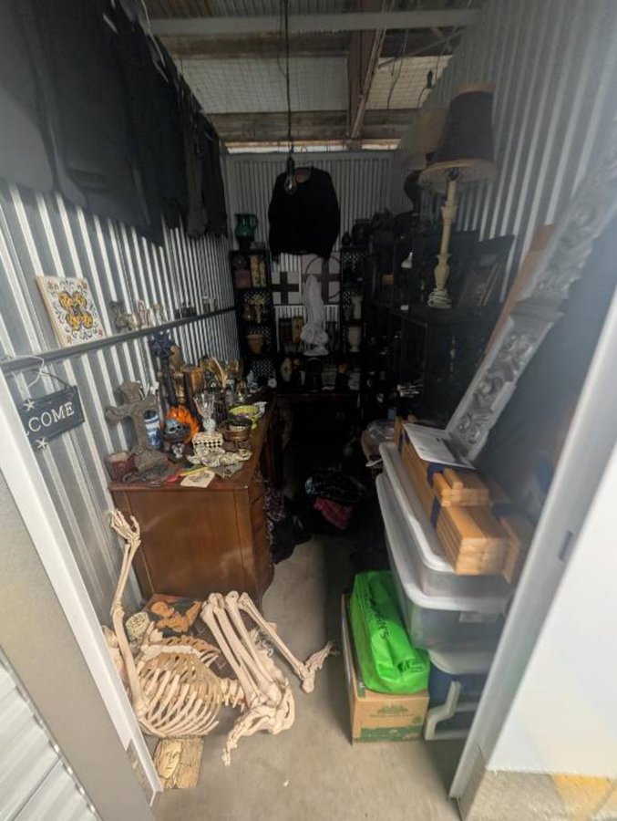 5 x 10 storage unit in Madison, WI