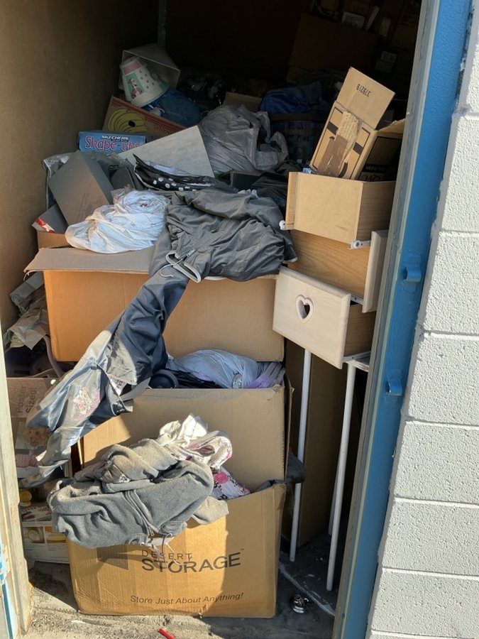 10 x 10 storage unit in Las Vegas, NV
