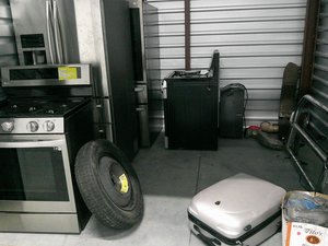 10 x 10 storage unit in Columbus, OH