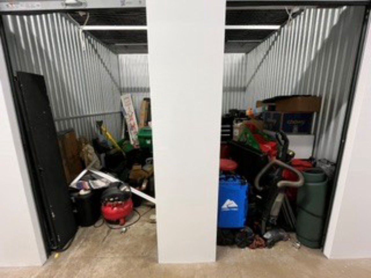10 x 10 storage unit in Colorado Springs, CO