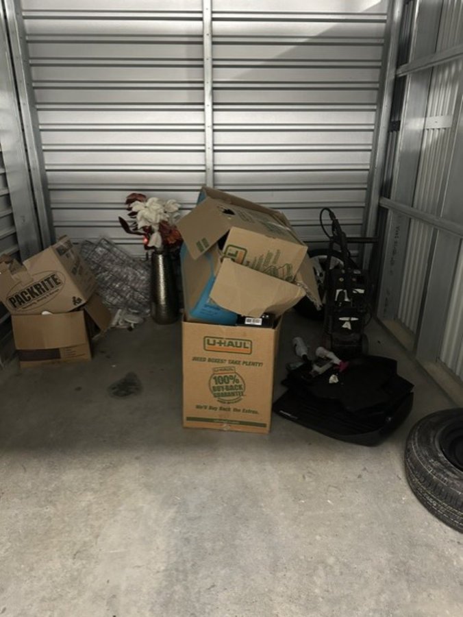 10 x 10 storage unit in Kernersville, NC