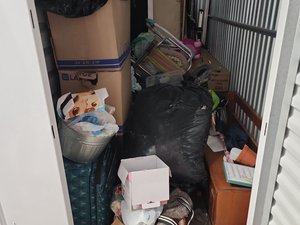 5 x 10 storage unit in Johnston, RI