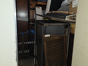 10 x 15 storage unit in Lake Oswego, OR