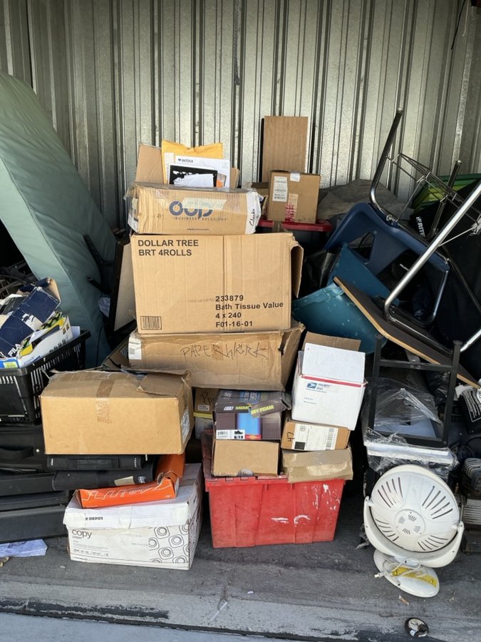 10 x 10 storage unit in Las Vegas, NV