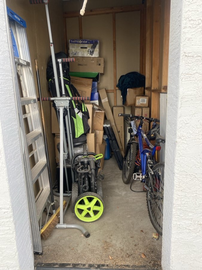 5 x 10 storage unit in Peoria, AZ